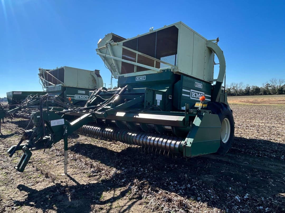 Image of KMC 3386 Image 1