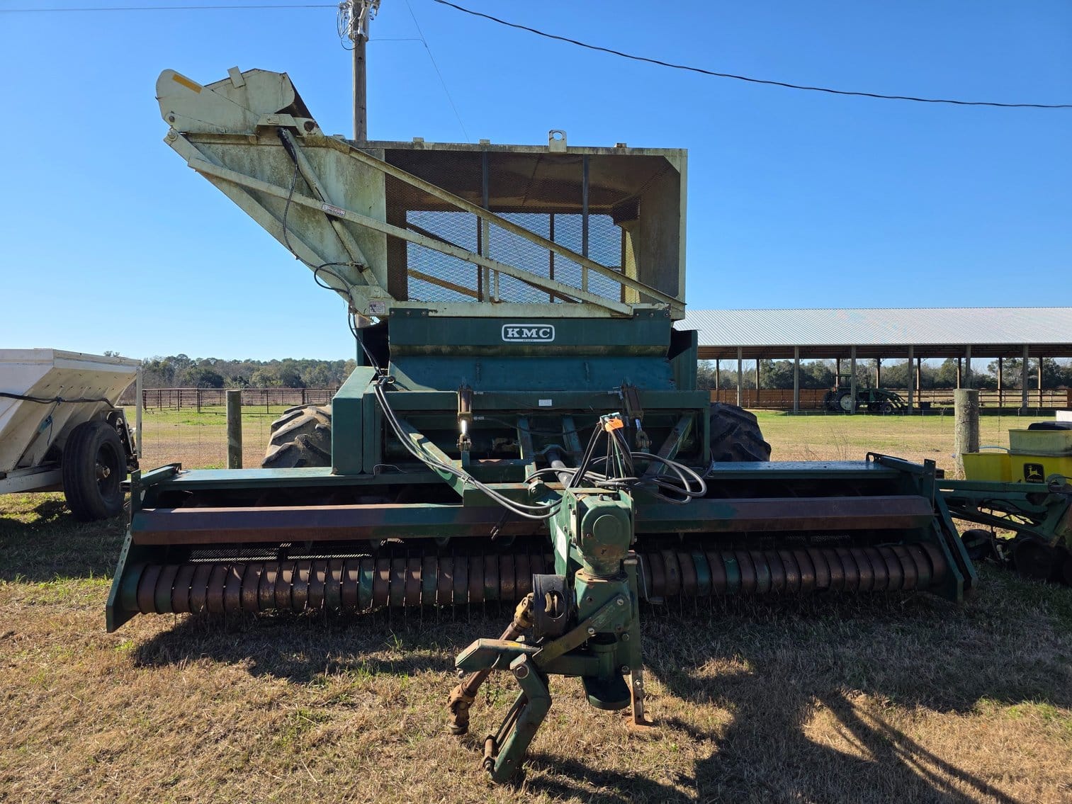 KMC 3386 Equipment Image0