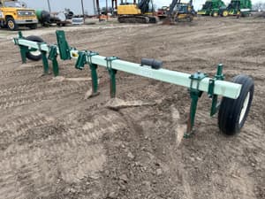 KMC Vine Lifter Image