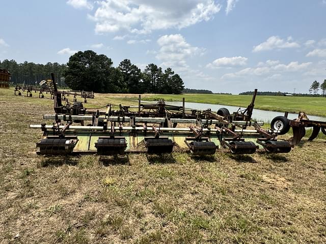 Image of KMC Undetermined equipment image 4