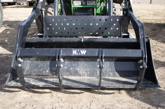 Image of KMW 1760 equipment image 1