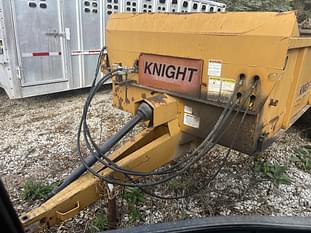 Knight 1040 Equipment Image0