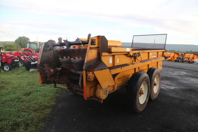 Image of Knight 1140 equipment image 2