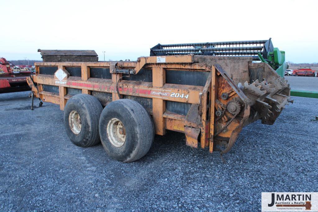 Kuhn Knight 2044 Manure Handling Manure Spreaders Dry for Sale