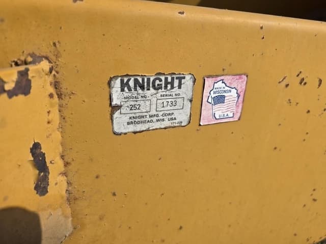 Image of Knight 252 equipment image 4