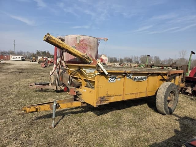 Image of Knight 252 equipment image 1