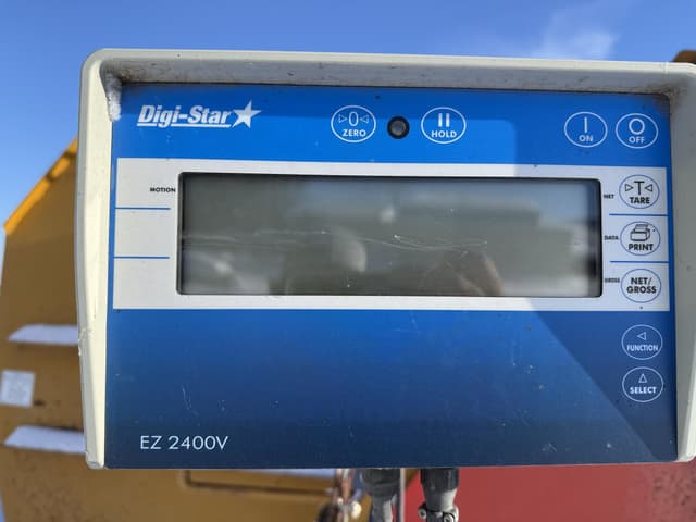 Image of Knight 2550 equipment image 2