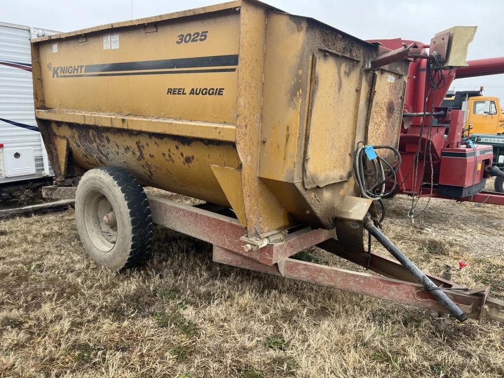 Image of Knight 3025 Primary image