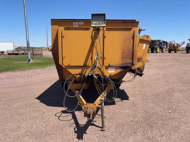 Image of Knight 3030 equipment image 1