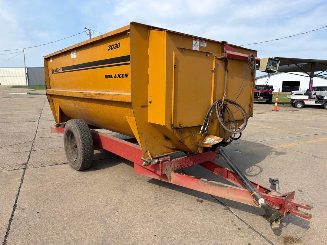 Image of Knight 3030 Primary image