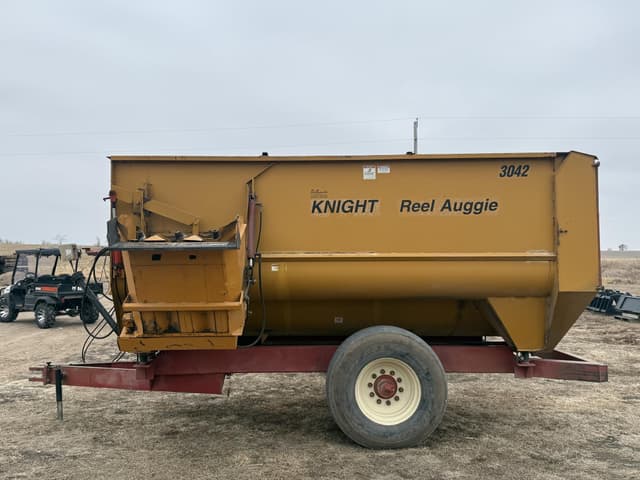 Image of Knight 3042 equipment image 3