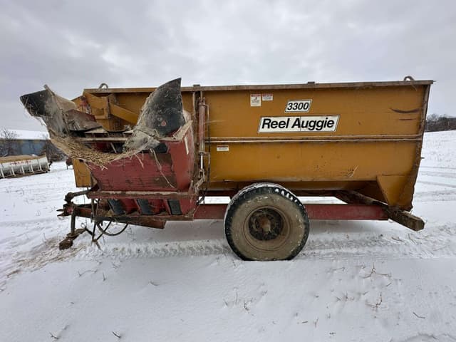 Image of Knight 3300 equipment image 2