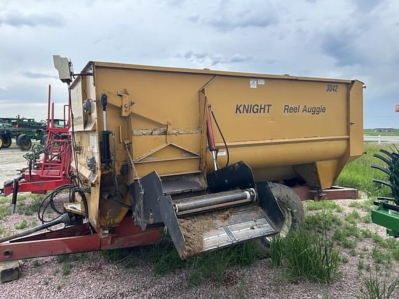 Image of Knight 3450 equipment image 4