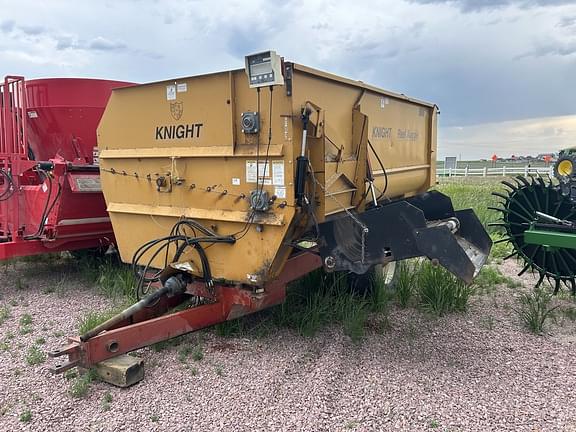 Image of Knight 3450 equipment image 1