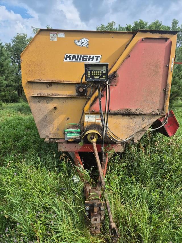 Image of Knight 3450 equipment image 3
