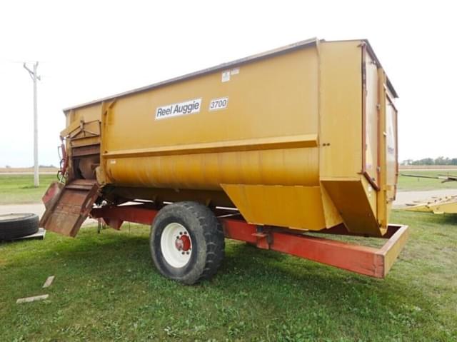 Image of Knight 3700 equipment image 3