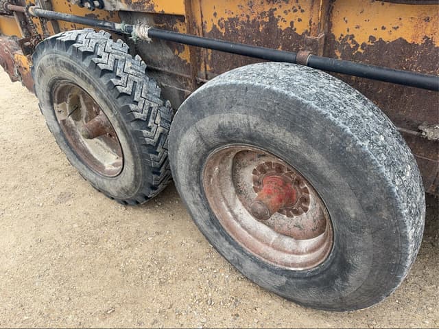 Image of Knight 410 equipment image 2