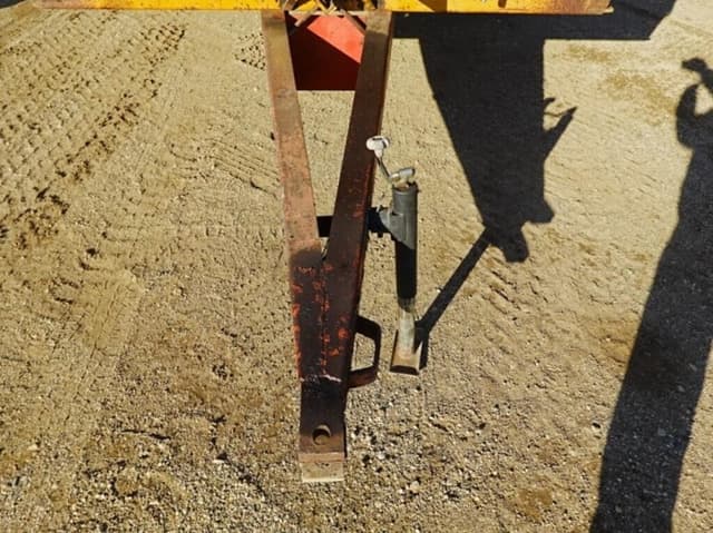 Image of Knight 410 equipment image 4