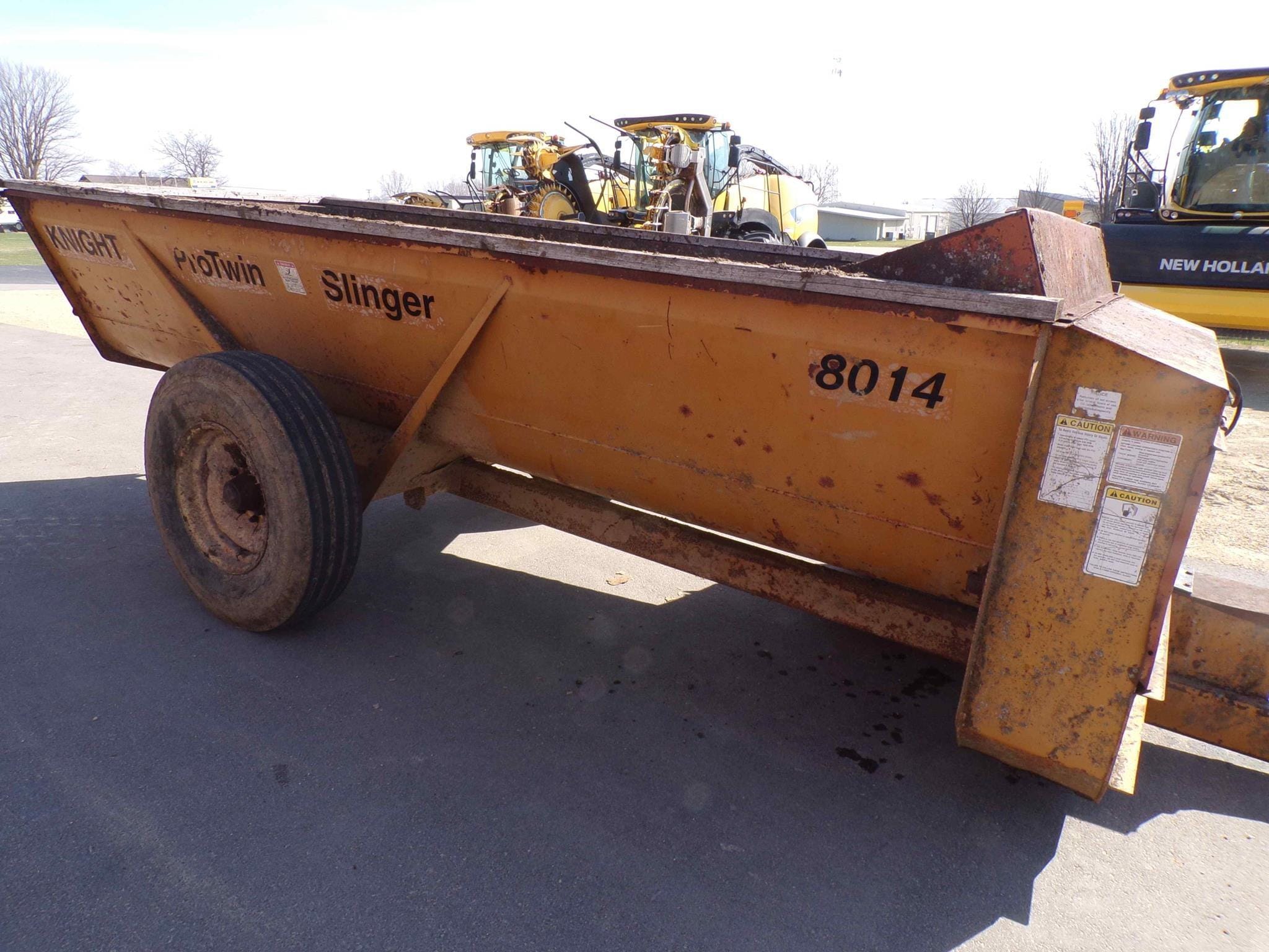 Knight 8014 Equipment Image0