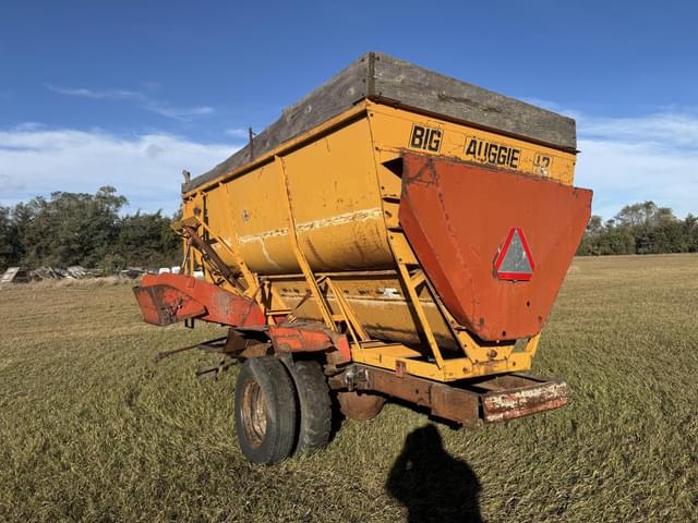 Image of Knight Big Auggie 12 equipment image 3