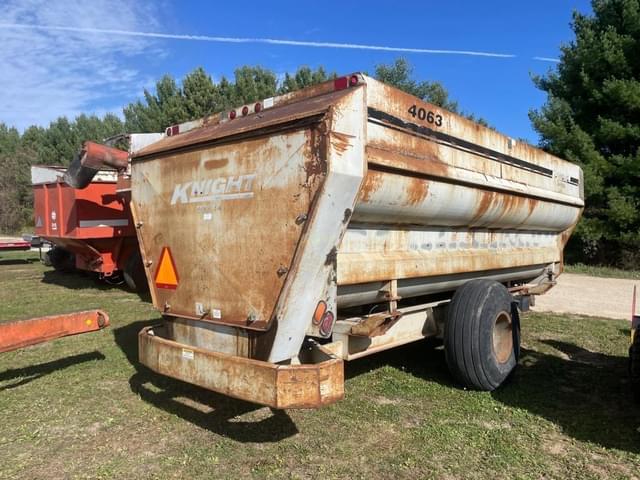 Image of Knight 4063 equipment image 4