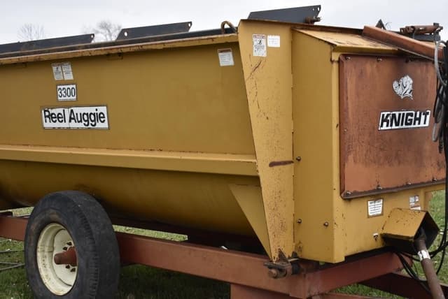 Image of Knight 3300 equipment image 4