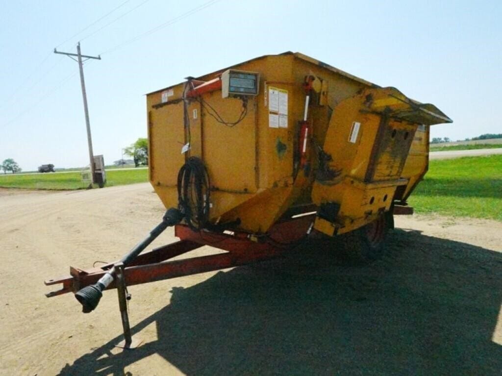 Knight 3030 Equipment Image0