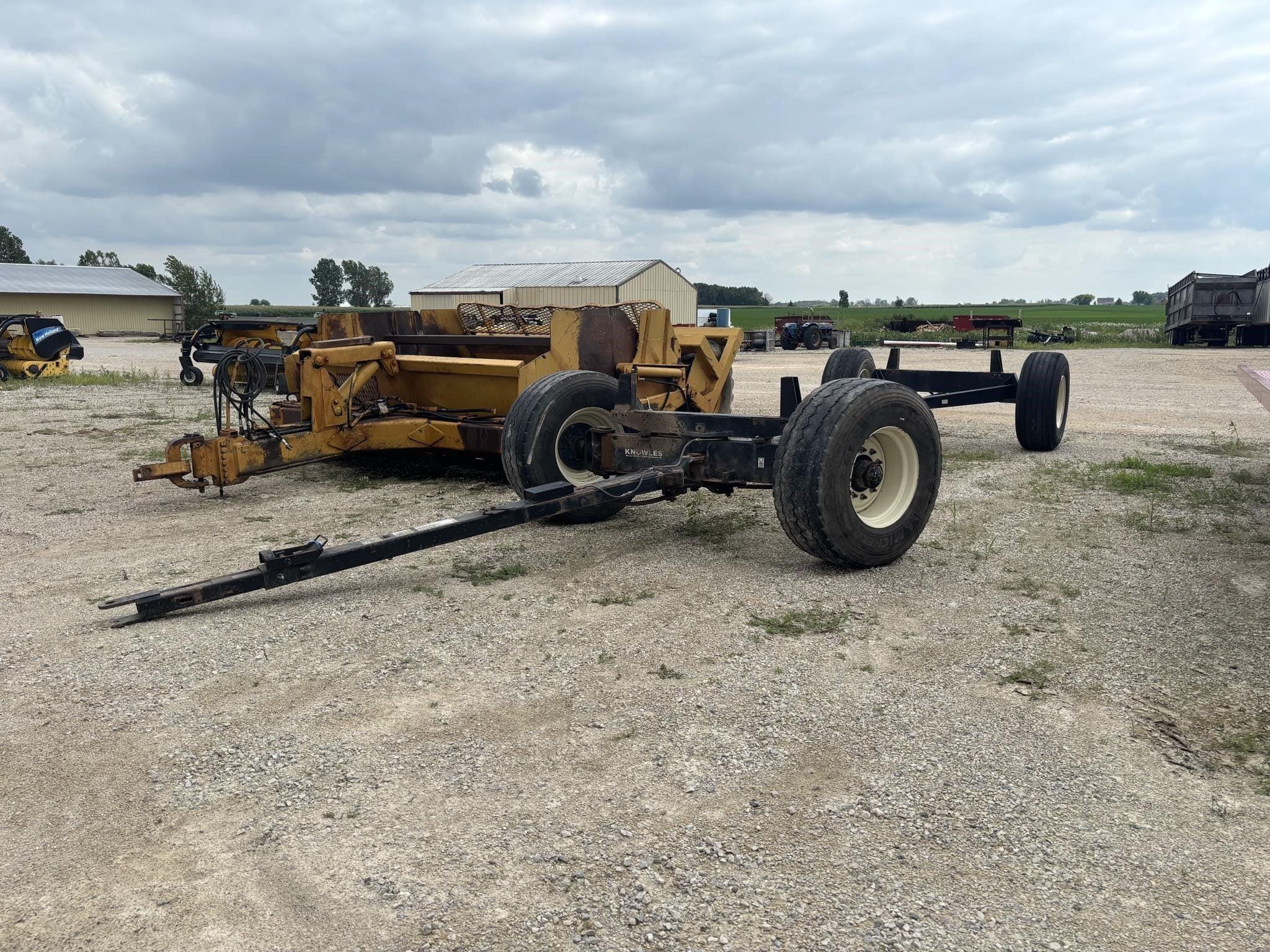 Knowles WB2-3010 Equipment Image0