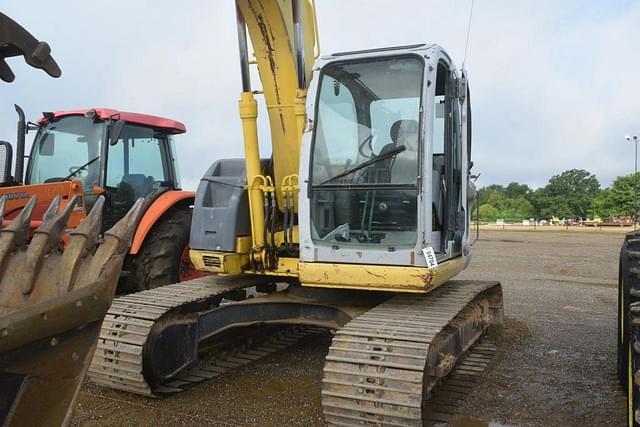 Image of Kobelco SK135SRLC-1E equipment image 4