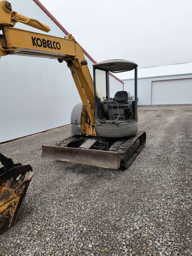 Image of Kobelco 50SR equipment image 2