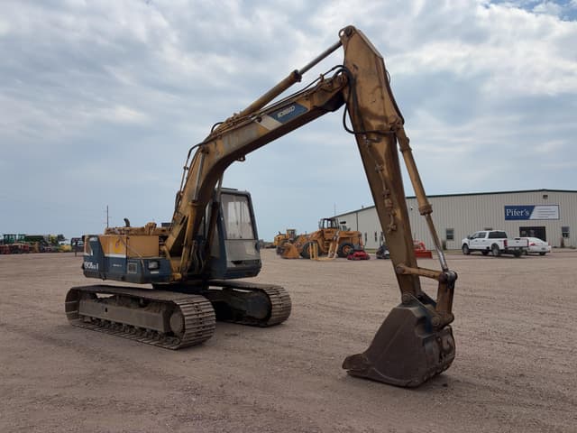 Image of Kobelco K905 equipment image 1