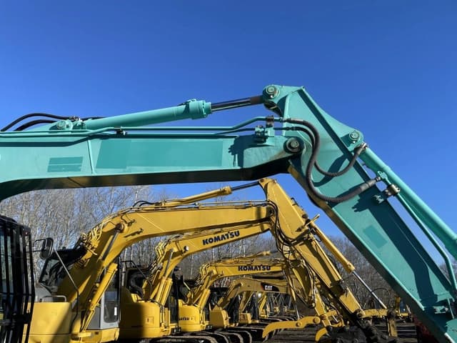 Image of Kobelco SK135SR equipment image 3