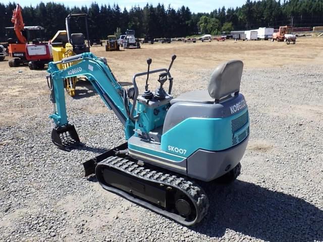 Image of Kobelco SK007 equipment image 4