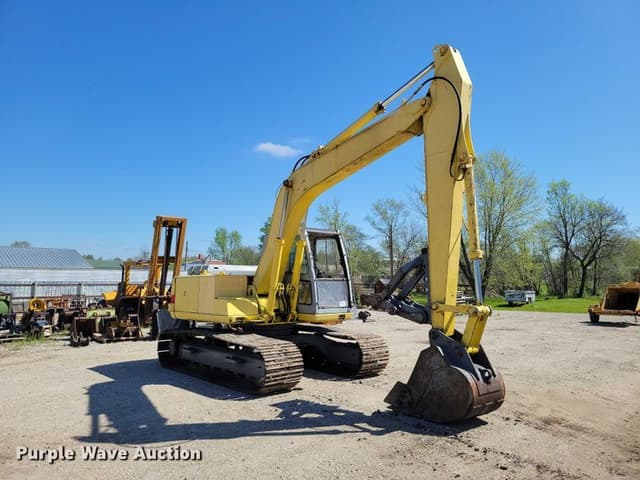 Image of Kobelco SK120LC equipment image 2