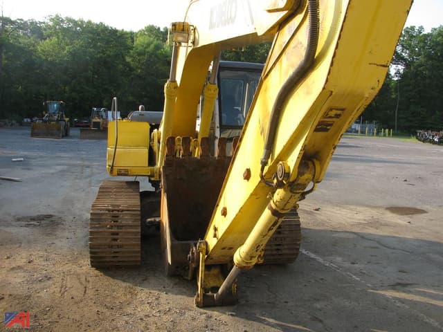 Image of Kobelco SK150LC equipment image 3