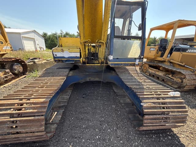 Image of Kobelco SK200LC equipment image 4