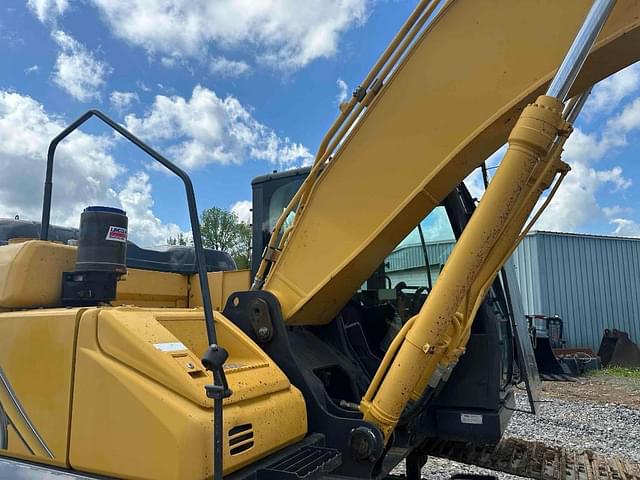 Image of Kobelco Sk210 equipment image 3