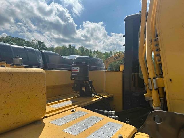 Image of Kobelco Sk210 equipment image 4