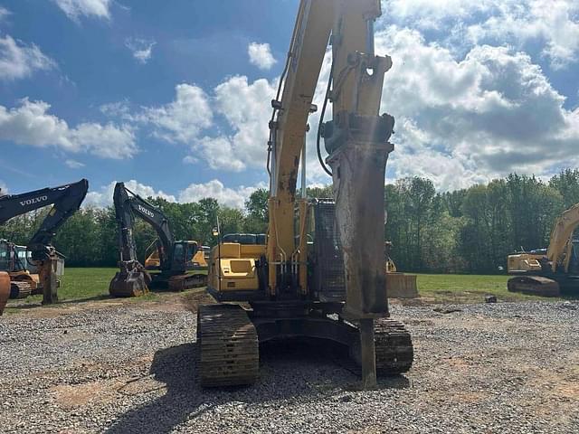 Image of Kobelco Sk210 equipment image 2
