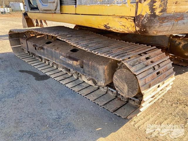 Image of Kobelco Sk210LC equipment image 3