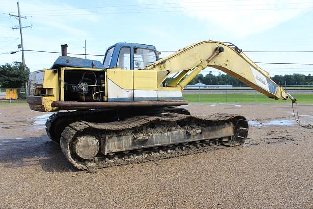 Image of Kobelco SK220 equipment image 3