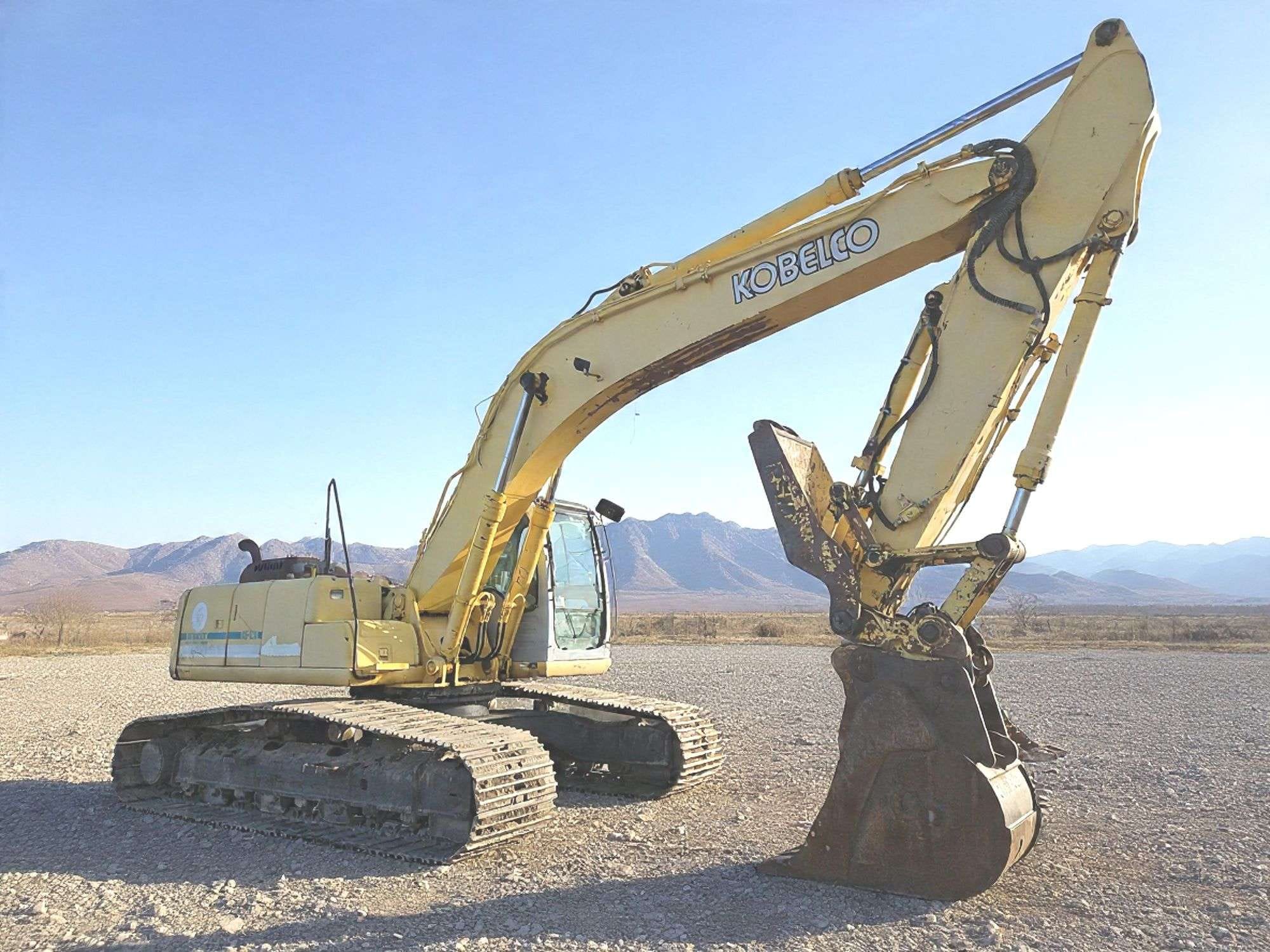 Kobelco SK250LC Equipment Image0