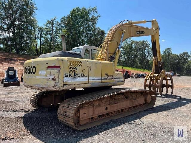 Image of Kobelco SK250LC equipment image 4