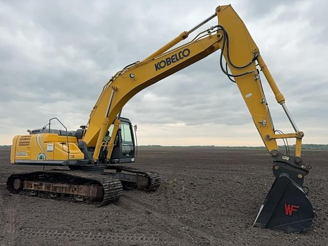 Image of Kobelco SK260LC equipment image 1