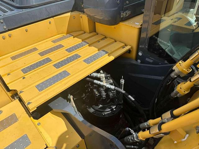 Image of Kobelco SK300 equipment image 4