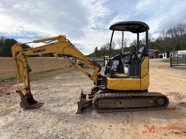 Image of Kobelco SK30SR-6E equipment image 1