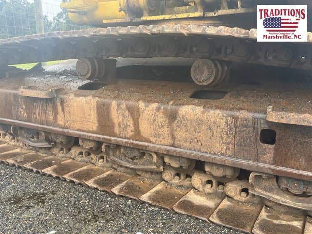 Image of Kobelco SK350LC equipment image 3