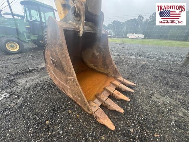 Image of Kobelco SK350LC equipment image 4