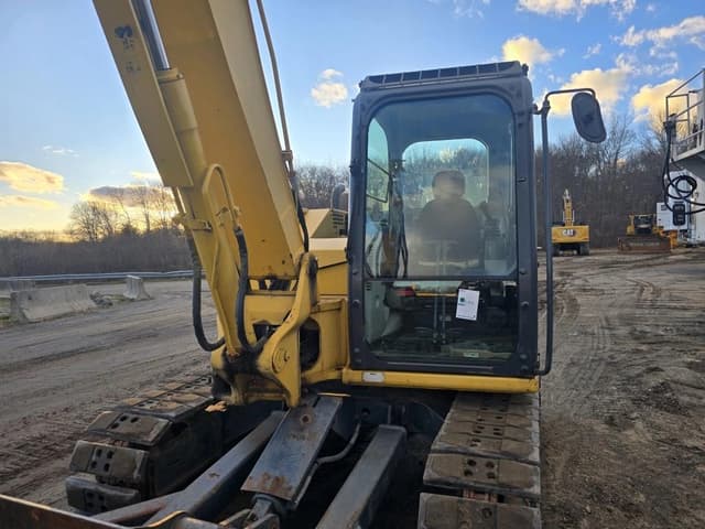 Image of Kobelco SK85CS equipment image 4