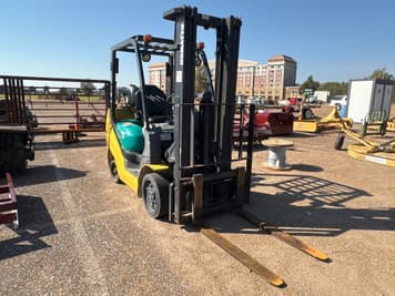 Main image Komatsu FG25HT-14